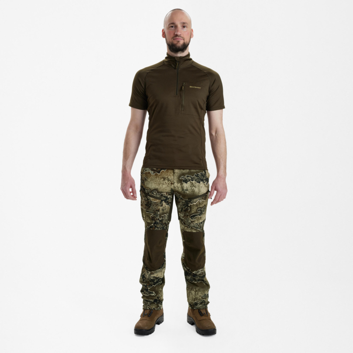 Excape Insulated T-shirt med lynlås i halsen